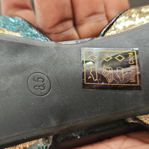 Sparkling platform heels! - Picture 8 of 12